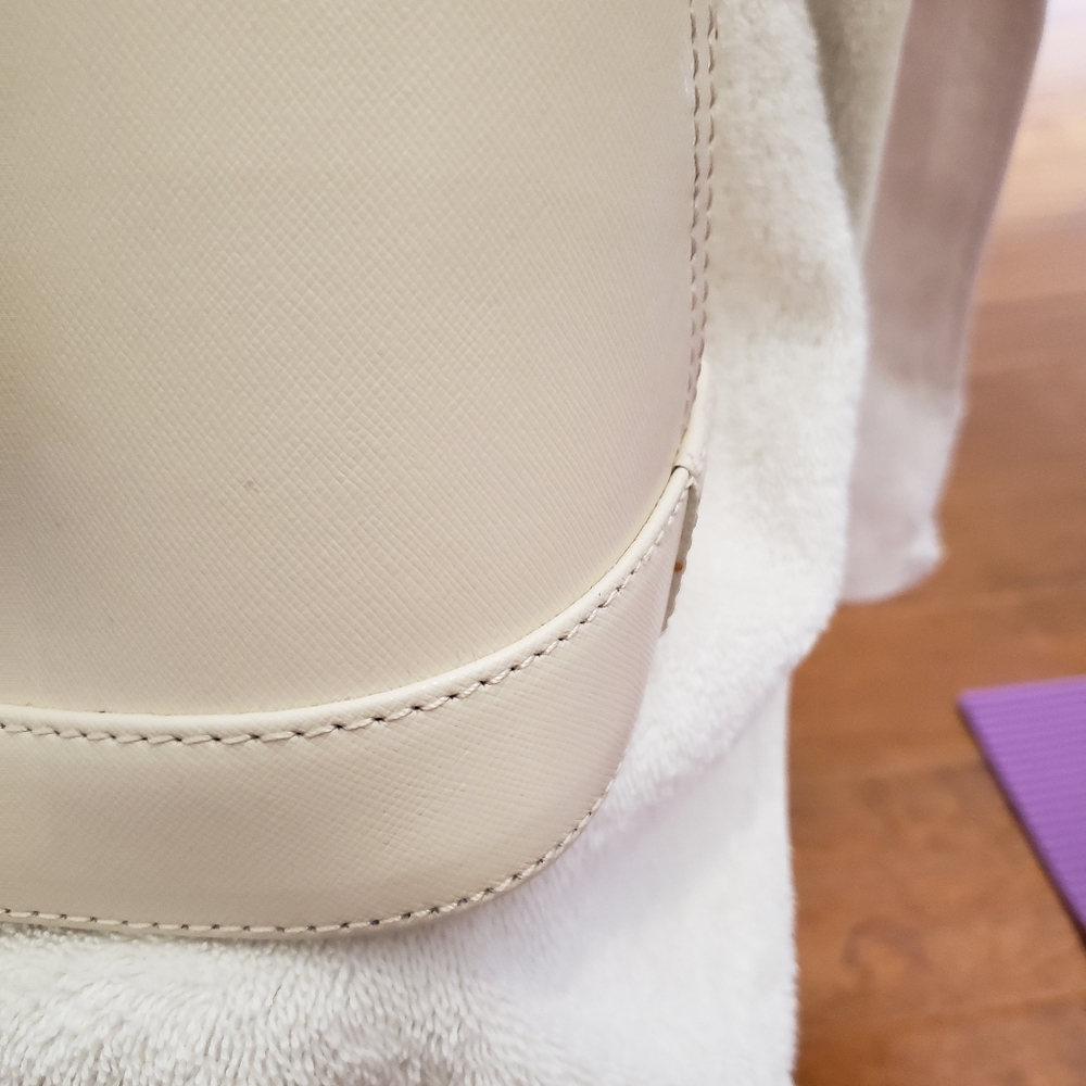 Bags - Picture 4 of 5